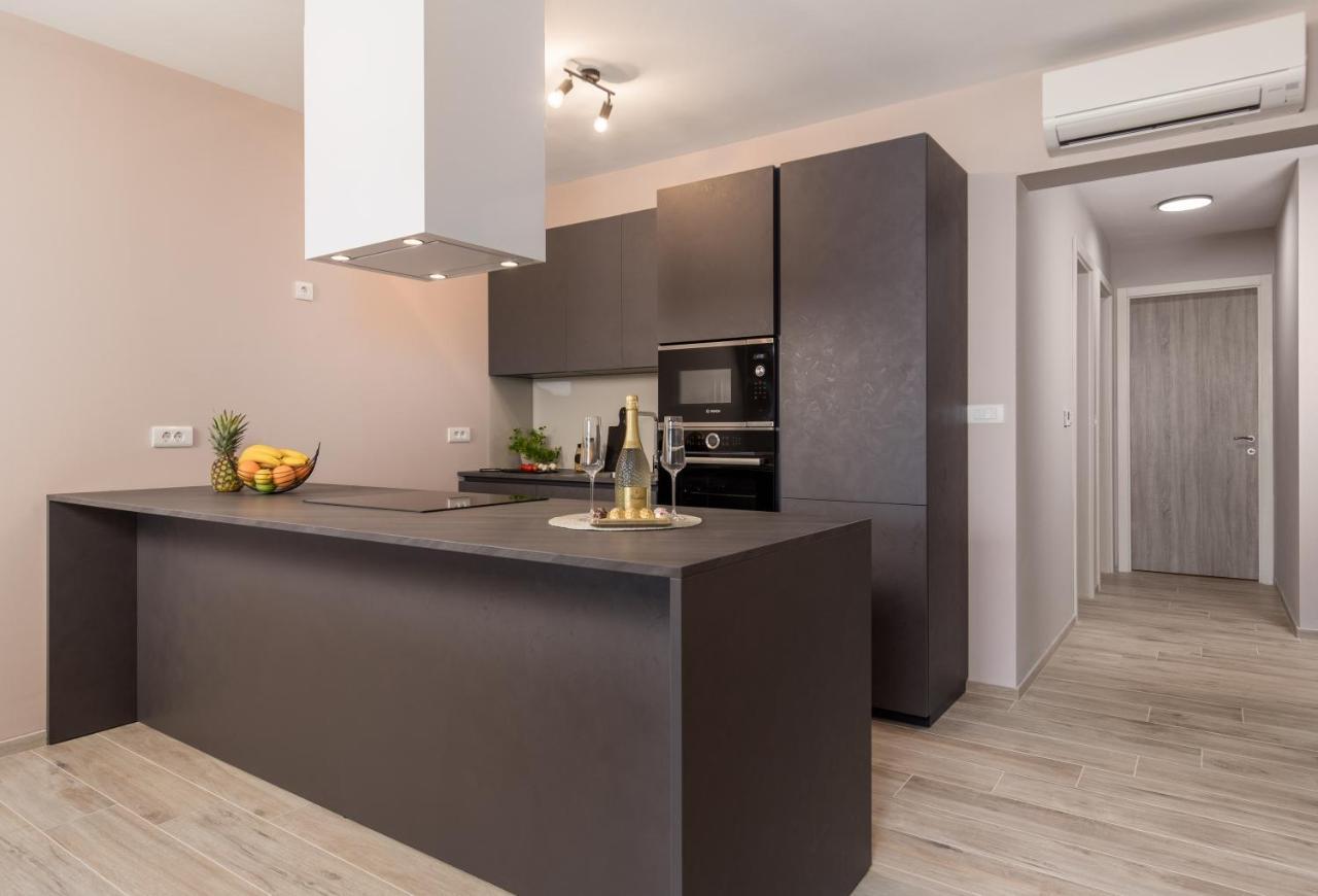 Apartment Hana بيشكانا أوفالا المظهر الخارجي الصورة